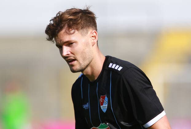 Stefan Stangl, TGM, dissatisfied, portrait, portrait football, 3 league, FC Bayern Munich II Türkgücü Munich, Tuerkguecue Munich , Gruenwalderstadion, 19 09 2020 FOTO Mladen Lackovic
