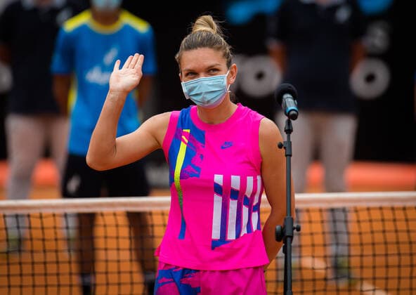 September 21, 2020, Rome, ITALY: Simona Halep of Romania during the trophy ceremony after the final of the 2020 Internazionali BNL d Italia WTA, Tennis Damen Premier 5 tennis tournament Rome ITALY - ZUMAa181 20200921_zaa_a181_049 Copyright: xRobxPrangex