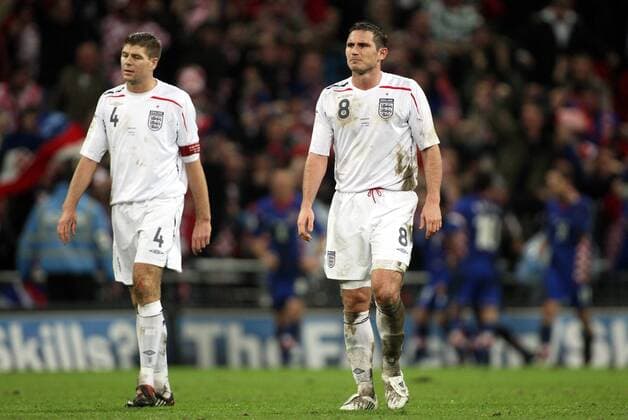 Frank Lampard & Steven Gerrard England V Croatia, EURO Qualifier, EM, Europameisterschaft England V Croatia Wembley, London, England 21 November 2007 Copyright: Allstar RichardxSelle 12883408