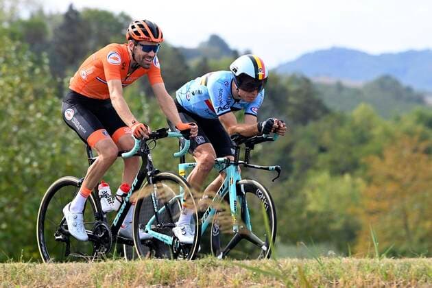 IMOLA, ITALIA - SEPTEMBER 24 : DUMOULIN Tom (NED) & Wout Van Aert (BEL) during a training prior to the UCI 2020 Road World Championships cycling race in Emilia Romagna Imola, Italia, 24 09 2020 CYCLISME : Entrainement - Championnats du monde UCI - Imola - 24 09 2020 PhotoNews Panoramic 
