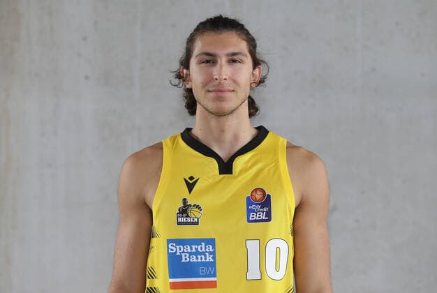 Ludwigsburg , Basketball Photography MHP Riesen Ludwigsburg , Aeneus Jung