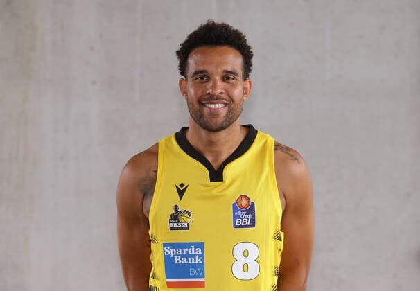 Ludwigsburg , Basketball Photography MHP Giant Ludwigsburg , Elias Harris