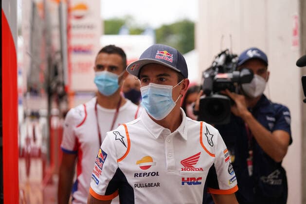 24.09.2020, Circuit de Barcelona Catalunya, Barcelona, ESP, MotoGP, Grosser Preis von Katalonien, Pressekonferenz, im Bild 93 Marc Marquez Repsol Honda HRC Honda Racing Corporation during a press conference, PK, Pressekonferenz before the MotoGP from Catalonia at the Circuit de Barcelona Catalunya in Barcelona, Spain on 2020 09 24. **** ONLY GER;FRA;ITA;ESP;SUISSE;GBR **** Barcelona *** 24 09 2020, Circuit de Barcelona Catalunya, Barcelona, ESP, MotoGP, Grand Prix of Catalonia, press conference, in picture 93 Marc Marquez Repsol Honda HRC Honda Racing Corporation during a press conference before the MotoGP from Catalonia at the Circuit de Barcelona Catalunya in Barcelona, Spain on 2020 09 24 ONLY GER FRA ITA ESP SUISSE GBR Barcelona  EP_moto  