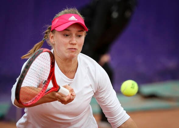 Elena Rybakina (KAZ) in action vs Nao Hibino (JPN) during their WTA, Tennis Damen Open internaionaux de tennis de Strasbourg in Strasbourg on September 25, 2020 TENNIS : WTA Open de Strasbourg - 25 09 2020 ElyxandroCEGARRA PANORAMIC 