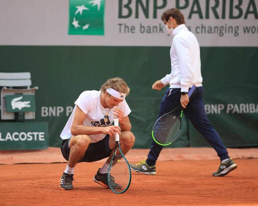 Alexander Zverev GER trains with coach, coach David Ferrer, Training Tennis French Open 2020 Grand Slam Roland Garros Paris France 26 September 2020 Copyright: xJuergenxHasenkopfx