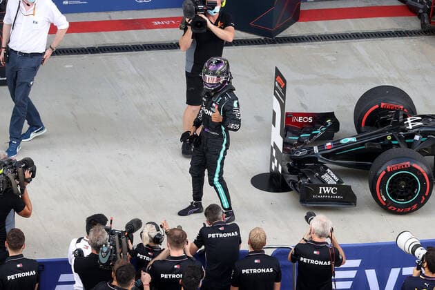 FORMULA 1 VTB RUSSIAN GRAND PRIX 2020 26 09 2020, Sochi Autodrom, Sochi, FORMULA 1 VTB RUSSIAN GRAND PRIX 2020 , in the picture pole position for Lewis Hamilton GB 44 , Mercedes AMG Petronas F1 Team nordphotoxBratic nph00250