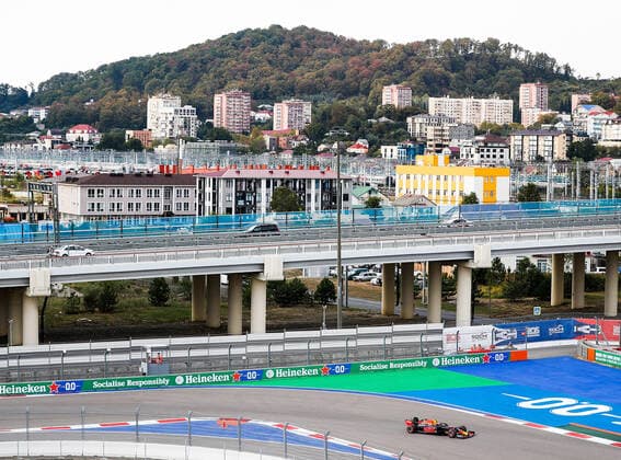 FORMULA 1 VTB RUSSIAN GRAND PRIX 2020 26 09 2020, Sochi Autodrom, Sochi, FORMULA 1 VTB RUSSIAN GRAND PRIX 2020 , in the picture Alexander Albon GBR 23 , Aston Martin Red Bull Racing nordphotoxBratic nph00250