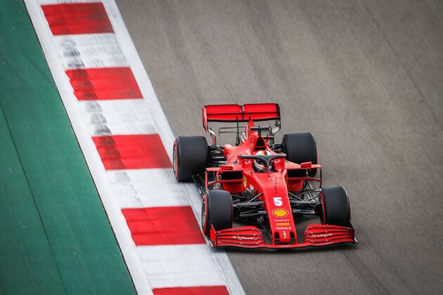 05 VETTEL Sebastian (ger), Scuderia Ferrari SF1000, action during the Formula 1 VTB Russian Grand Prix 2020, from September 25 to 27, 2020 on the Sochi Autodrom, in Sochi, Russia FORMULE 1 : Grand prix de Russie - 26 09 2020 DPPI PANORAMIC  00120022__AV_4933