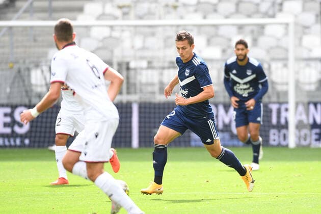 12 NICOLAS DE PREVILLE (BOR) FOOTBALL : Bordeaux vs Nice - Ligue 1 Uber Eats - 27 09 2020 FEP Panoramic 