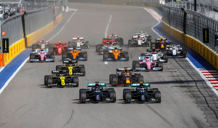 Motorsports FIA Formula One World Championship 2020, Grand Prix of Russia, 44 Lewis Hamilton GBR, Mercedes AMG Petronas Formula One Team , 77 Valtteri Bottas FIN, Mercedes AMG Petronas Formula One Team , Sochi Russia