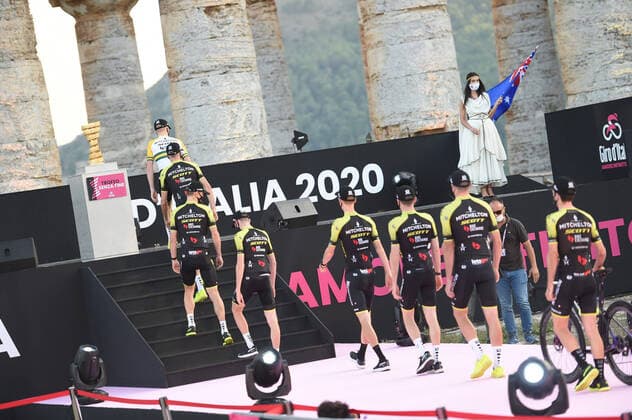 01-10-2020 Presentazione Squadre Giro D italia 2020; 2020, Mitchelton - Scott; Segesta; 