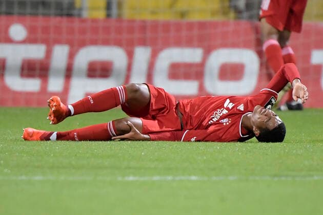 02 10 2020, xemx, Football 3 Liga, FC Bayern Muenchen II Dynamo Dresden emspor, from l Malik Tillman FC Bayern Muenchen II injured and will be replaced DFL DFB REGULATIONS PROHIBIT ANY USE OF PHOTOGRAPHS as IMAGE SEQUENCES and or QUASI VIDEO Munich