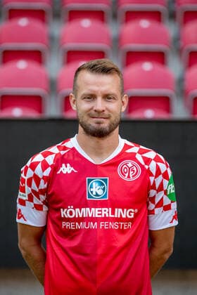 Germany Rhineland Palatinate Mainz 16 08 2020 Football Media Day Mens Season 2020 2021 1 FSV Mainz 05 Daniel Brosinski FSV Mainz 05, Mainz Rhineland Palatinate Germany Opel Arena - x2020xMarcelxLorenz,xAllxrightsxreserved RenexSchulzx