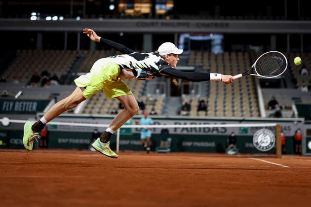 Bilder des Jahres 2020, Sport 10 Oktober Sport Themen der Woche KW41 Sport Bilder des Tages TENNIS - ATP, Tennis Herren French Open 2020 PARIS,FRANCE,06.OCT.20 - TENNIS - ATP World Tour, French Open, Roland Garros, Grand Slam. Image shows Jannik Sinner (ITA). GEPAxpictures xPatrickxSteiner