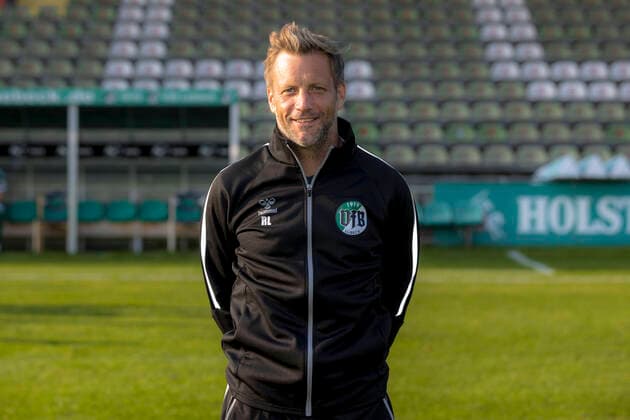 Rolf Martin Landerl Coach, VfB Luebeck VfB Lübeck, 3 League, portrait date 2020 2021 Lübeck Schleswig Holstein Germany Dietmar Scholze Stadium on the L Copyright: xAgentur54GradFelixxKoenigx