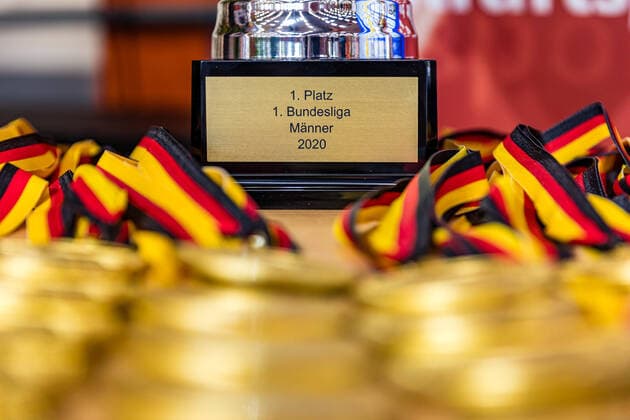 10 10 2020, Brandenburg, Senftenberg Judo Bundesliga mens final 2020 Medals lying on a table photo Eibner Hammerschmidt Judo Bundesliga mens final 2020 Senftenberg Copyright: xHammerschmidtx Eibner-Pressefotox EP_fhamm