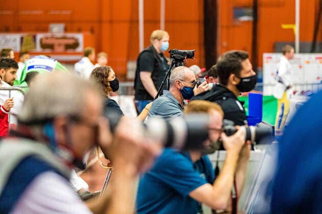 10 10 2020, Brandenburg, Senftenberg Judo Bundesliga Final Men 2020 Media representatives watch the fights photo Eibner Hammerschmidt Judo Bundesliga Final Men 2020 Senftenberg Copyright: xHammerschmidtx Eibner-Pressefotox EP_fhamm