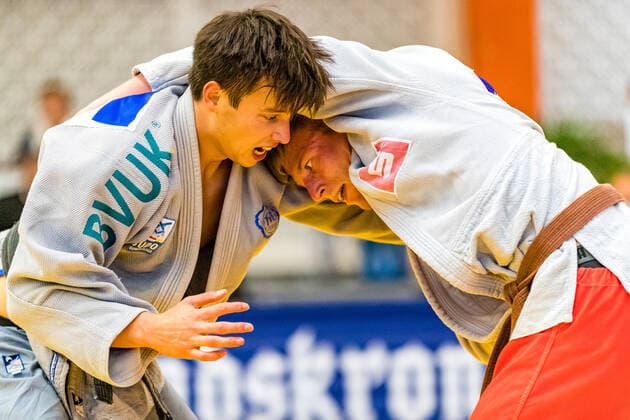 10 10 2020, Brandenburg, Senftenberg Judo Bundesliga Final Men 2020 Ole Patzenhauer, KSC Asahi Spremberg, David Lim, TV 1848 Erlangen photo Eibner Hammerschmidt Judo Bundesliga Final Men 2020 Senftenberg Copyright: xHammerschmidtx Eibner-Pressefotox EP_fhamm