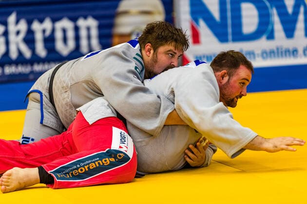 10 10 2020, Brandenburg, Senftenberg Judo Bundesliga Final Men 2020 Marcel Schaarschmidt, KSC Asahi Spremberg, Kai Brandes, TV 1848 Erlangen photo Eibner Hammerschmidt Judo Bundesliga Final Men 2020 Senftenberg Copyright: xHammerschmidtx Eibner-Pressefotox EP_fhamm