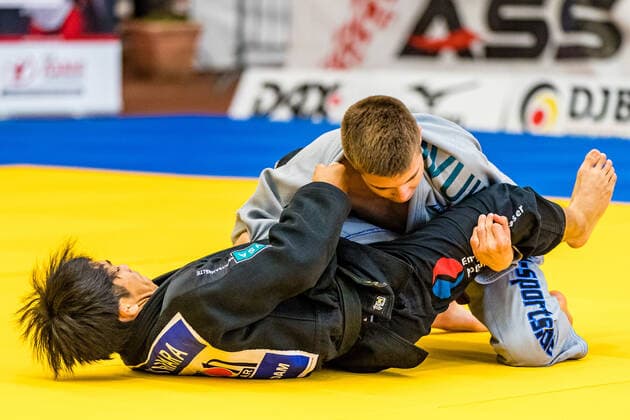 10 10 2020, Brandenburg, Senftenberg Judo Bundesliga Final Men 2020 Shima Tatsuto, UJKC Potsdam, Maxim Koserog, Hamburger JT foto Eibner Hammerschmidt Judo Bundesliga Final Men 2020 Senftenberg Copyright: xHammerschmidtx Eibner-Pressefotox EP_fhamm
