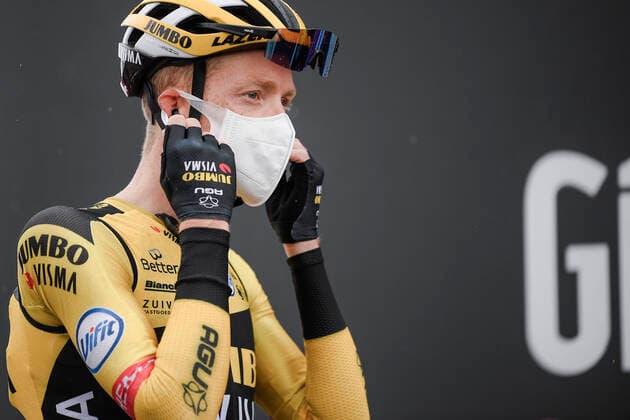 Photo Marco Alpozzi LaPresse October 11, 2020 Italy Cycling Giro d Italia 2020 - 103th edition - Stage 9 - from San Salvo to Roccaraso (Aremogna) In the pic: KRUIJSWIJK Steven( NED )TEAM JUMBO - VISMA  Copyright: xMarcoxAlpozzi LaPresse xMarcoxAlx