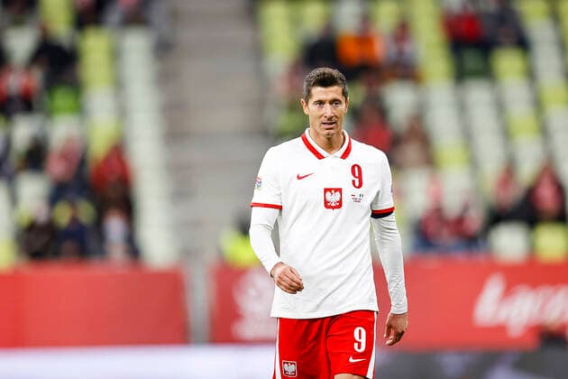 11.10.2020 GDANSK, ENERGA ARENA (POLAND, ENERGA ARENA) PILKA NOZNA (FOOTBALL) LIGA NARODOW UEFA ( UEFA NATIONAL LEAGUE ) MECZ POLSKA - WLOCHY ( GAME POLAND - ITALY ) NZ ROBERT LEWANDOWSKI FOTO LUKASZ GROCHALA CYFRASPORT NEWSPIX.PL --- Newspix.pl  20201011CSLG0033
