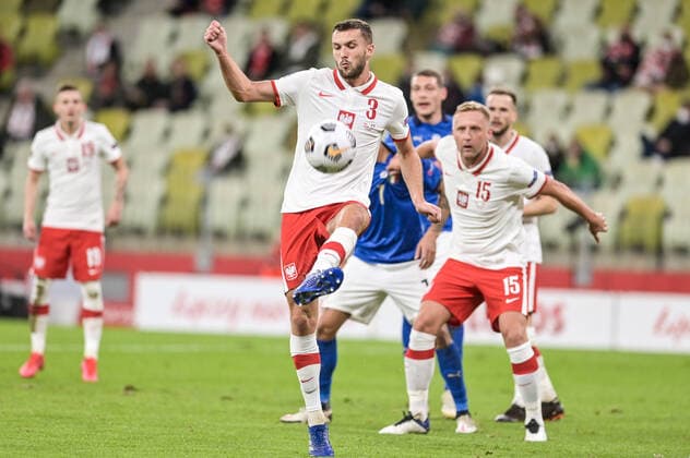11.10.2020 GDANSK PILKA NOZNA - LIGA NARODOW UEFA MECZ GRUPY A POLSKA - WLOCHY Football - UEFA Nations League group A match Poland - Italy N Z SEBASTIAN WALUKIEWICZ KAMIL GLIK FOT MATEUSZ SLODKOWSKI FOTONEWS NEWSPIX.PL --- Newspix.pl  20201011FNMS101