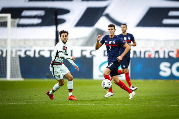 Benjamin Pavard ( 2 - France ) - B Silva ( 10 - Portugal ) - FOOTBALL : France vs Portugal - Ligue des Nations - Saint Denis - 11 10 2020 FedericoPestellini Panoramic 