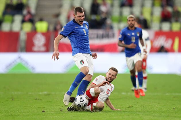 GDANSK 11.10.2020 MECZ 3. KOLEJKA LIGA NARODOW GRUPA A1 SEZON 2020 21: POLSKA - WLOCHY 0:0 --- 2020-21 UEFA NATIONS LEAGUE GROUP A1 FOOTBALL MATCH: POLAND - ITALY 0:0 ANDREA BELOTTI TOMASZ KEDZIORA FOT. PIOTR KUCZA FOTOPYK NEWSPIX.PL --- Newspix.pl  201011PYK0072