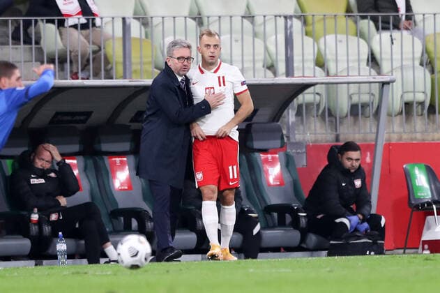 GDANSK 11.10.2020 MECZ 3. KOLEJKA LIGA NARODOW GRUPA A1 SEZON 2020 21: POLSKA - WLOCHY 0:0 --- 2020-21 UEFA NATIONS LEAGUE GROUP A1 FOOTBALL MATCH: POLAND - ITALY 0:0 JERZY BRZECZEK KAMIL GROSICKI FOT. PIOTR KUCZA FOTOPYK NEWSPIX.PL --- Newspix.pl  201011PYK0075