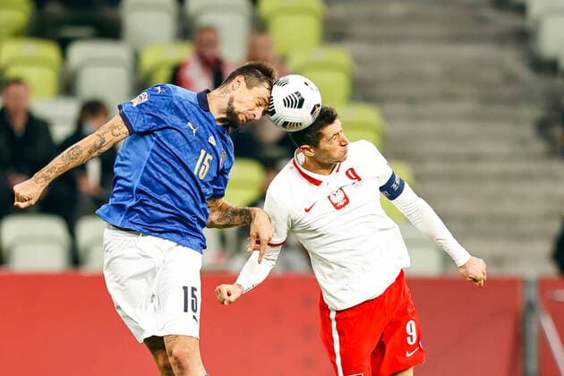 11.10.2020 GDANSK, ENERGA ARENA (POLAND, ENERGA ARENA) PILKA NOZNA (FOOTBALL) LIGA NARODOW UEFA ( UEFA NATIONAL LEAGUE ) MECZ POLSKA - WLOCHY ( GAME POLAND - ITALY ) NZ ROBERT LEWANDOWSKI FOTO LUKASZ GROCHALA CYFRASPORT NEWSPIX.PL --- Newspix.pl  20201011CSLG0049