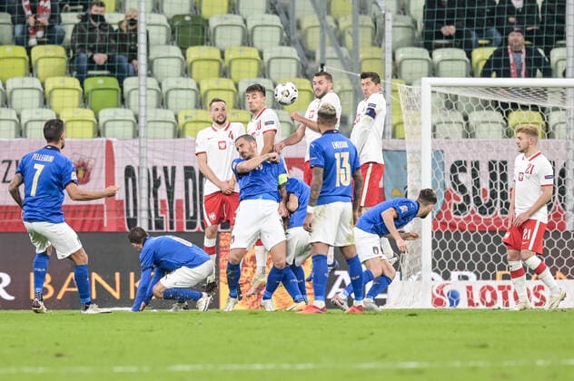11.10.2020 GDANSK PILKA NOZNA - LIGA NARODOW UEFA MECZ GRUPY A POLSKA - WLOCHY Football - UEFA Nations League group A match Poland - Italy N Z TOMASZ KEDZIORA JAKUB MODER SEBASTIAN WALUKIEWICZ ROBERT LEWANDOWSKI LEONARDO BONUCCI FOT MATEUSZ SLODKOWSKI FOTONEWS NEWSPIX.PL --- Newspix.pl  20201011FNMS134