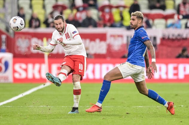 11.10.2020 GDANSK PILKA NOZNA - LIGA NARODOW UEFA MECZ GRUPY A POLSKA - WLOCHY Football - UEFA Nations League group A match Poland - Italy N Z GRZEGORZ KRYCHOWIAK EMERSON FOT MATEUSZ SLODKOWSKI FOTONEWS NEWSPIX.PL --- Newspix.pl  20201011FNMS147