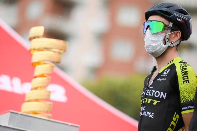 Photo Marco Alpozz LaPresse October 05, 2020 Italy Cycling Giro d Italia 2020 - 103th edition - Stage 3 - from Enna to Etna (Linguaglossa-Piano Provenzana) In the pic: YATES Simon( GBR )MITCHELTON - SCOTT  Copyright: xMarcoxAlpozzi LaPresse xMarcoxAlx