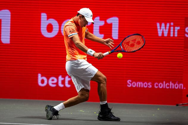 In Daniel ALTMEIER GER , Daniel ALTMEIER GER vs Henri LAAKSONEN SUI , TENNIS, bett1hulks Indoor, 13 10 2020, GER, TENNIS, ATP TOUR, bett1hulks Indoor, Daniel ALTMEIER GER vs Henri LAAKSONEN SUI , 13 10 2020 KOELN Copyright: xEibner-Pressefotox EP_BSO