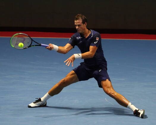 Russian Federation. Saint-Petersburg. SIBUR Arena. International tennis tournament ATP, Tennis Herren St. Petersburg Open By 2020. ATP500. Tennis. Match on October 13, 2020. Match Vashek Pospisil - Andrey Rublev. Tennis player Vasek Pospisil. MaksimxKonstantinov