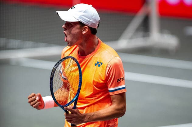 In Daniel ALTMEIER GER , Daniel ALTMEIER GER vs Henri LAAKSONEN SUI , TENNIS, bett1hulks Indoor, 13 10 2020, GER, TENNIS, ATP TOUR, bett1hulks Indoor, Daniel ALTMEIER GER vs Henri LAAKSONEN SUI , 13 10 2020 KOELN Copyright: xEibner-Pressefotox EP_BSO