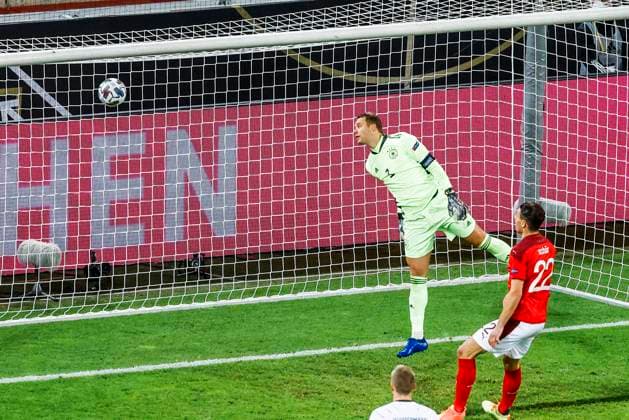Cologne, RheinEnergieStadion, 13 10 20 Goalkeeper Manuel gets the 0 1 goal against in the international match Germany vs Switzerland