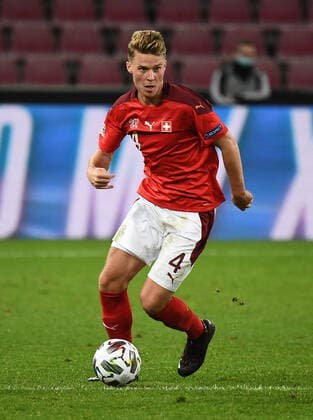 13.10.2020, xjhx, Fussball UEFA Nations League, Deutschland - Schweiz emspor, v.l. Nico Elvedi (Schweiz) FREISTELLER (DFL DFB REGULATIONS PROHIBIT ANY USE OF PHOTOGRAPHS as IMAGE SEQUENCES and or QUASI-VIDEO) Koeln *** 13 10 2020, xjhx, Football UEFA Nations League, Germany Switzerland emspor, v l Nico Elvedi Switzerland FREE TELLER DFL DFB REGULATIONS PROHIBIT ANY USE OF PHOTOGRAPHS as IMAGE SEQUENCES and or QUASI VIDEO Cologne