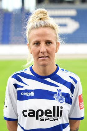 Julia Debitzki MSV Duisburg Frauen 12 10 2020, Football, Women Football Bundesliga, MSV Duisburg Teampraesentation 2020 21 DFL DFB REGULATIONS PROHIBIT ANY USE OF PHOTOGRAPHS AS IMAGE SEQUENCES AND OR QUASI VIDEO 12 10 2020, Football, Women Football Bundesliga, MSV Duisburg Teampraesentation 2020 21 Duisburg Copyright: xThomasxThienelx Eibner-Pressefotox EP_ttl