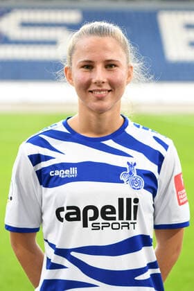 Meret Guenster MSV Duisburg Women 12 10 2020, Football, Women Football Bundesliga, MSV Duisburg Teampraesentation 2020 21 DFL DFB REGULATIONS PROHIBIT ANY USE OF PHOTOGRAPHS AS IMAGE SEQUENCES AND OR QUASI VIDEO 12 10 2020, Football, Women Football Bundesliga, MSV Duisburg Teampraesentation 2020 21 Duisburg Copyright: xThomasxThienelx Eibner-Pressefotox EP_ttl