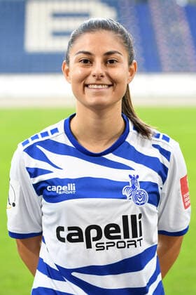 Ecem Cuemert MSV Duisburg Women 12 10 2020, Football, Women Football Bundesliga, MSV Duisburg Teampraesentation 2020 21 DFL DFB REGULATIONS PROHIBIT ANY USE OF PHOTOGRAPHS AS IMAGE SEQUENCES AND OR QUASI VIDEO 12 10 2020, Football, Women Football Bundesliga, MSV Duisburg Teampraesentation 2020 21 Duisburg Copyright: xThomasxThienelx Eibner-Pressefotox EP_ttl