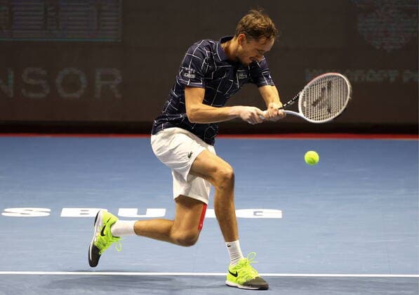 ST PETERSBURG, RUSSIA - OCTOBER 14, 2020: Russian tennis player Daniil Medvedev struggles in a Round of 32 match against his French rival Richard Gasquet during the St Petersburg Open 2020 international tournament held at Sibur Arena. Alexander Demianchuk TASS  TS0EAD37