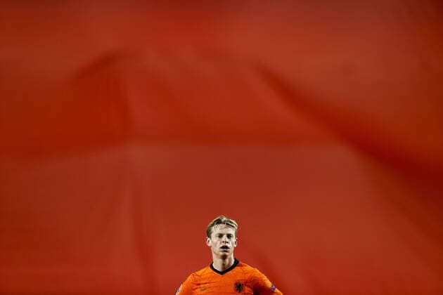 Bergamo Frenkie de Jong of Holland during the UEFA Nations League match between Italy and the Netherlands at the Stadium Atleti Azzurri d Italia on October 14, 2020 in Bergamo, Italy ANP KOEN VAN WEEL UEFA Nations League qualifier 2020 2021 xVIxANPxSportx xxANPxIVx 423968192