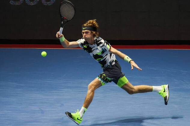 ST PETERSBURG, RUSSIA - OCTOBER 15, 2020: Russian tennis player Andrei Rublev struggles in a Round of 16 match against his French rival Ugo Humbert during the St Petersburg Open 2020 international tournament held at Sibur Arena. Alexander Demianchuk TASS  TS0EAE64