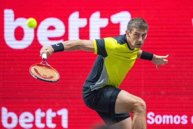 Henri LAAKSONEN SUI , Action, Tennis, bett1HULKS Indoors 2020, Champions Trophy, ATP 250 tournament on 15 10 2020 in Cologne Germany Â