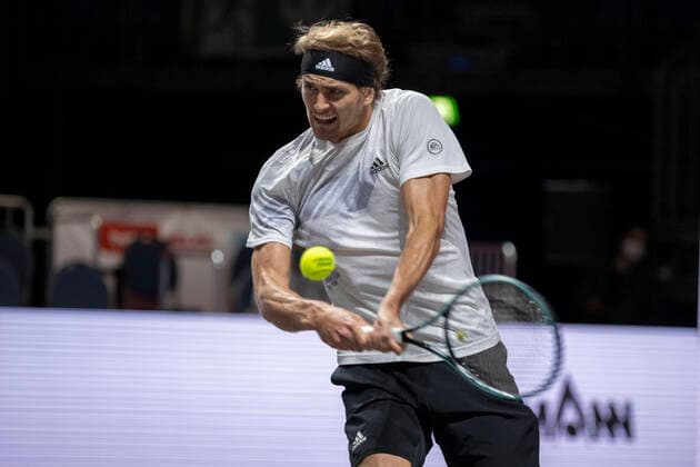 In Alexander ZVEREV GER , Alexander ZVEREV GER vs Alejandro DAVIDOVICH FOKINA ESP , TENNIS, bett1hulks Indoor, 1 semi-final, 17 10 2020, GER, TENNIS, ATP TOUR, bett1hulks Indoor, 1 semi-final, Alexander ZVEREV GER vs Alejandro DAVIDOVICH FOKINA ESP , 17 10 2020 KOELN Copyright: xEibnerxPressefotox xBenjaminxSOELZERx EP_BSO