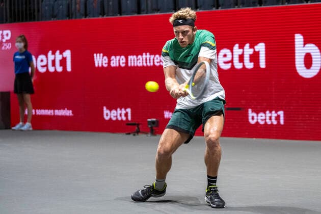 In Alejandro DAVIDOVICH FOKINA ESP , Alexander ZVEREV GER vs Alejandro DAVIDOVICH FOKINA ESP , TENNIS, bett1hulks Indoor, 1 semi-final, 17 10 2020, GER, TENNIS, ATP TOUR, bett1hulks Indoor, 1 semi-final, Alexander ZVEREV GER vs Alejandro DAVIDOVICH FOKINA ESP , 17 10 2020 KOELN Copyright: xEibnerxPressefotox xBenjaminxSOELZERx EP_BSO