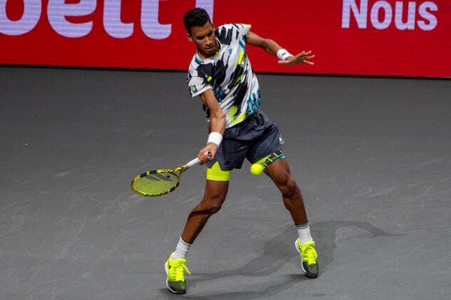 In Felix AUGER ALIASSIME CAN , Felix AUGER ALIASSIME CAN vs ARoberto BAUTISTA AGUT ESP , TENNIS, bett1hulks Indoor, 2 semi-finals, 17 10 2020, GER, TENNIS, ATP TOUR, bett1hulks Indoor, 2 semi-finals, Felix AUGER ALIASSIME CAN vs ARoberto BAUTISTA AGUT ESP , 17 10 2020 COLOGNE Copyright: xEibnerxPressefotox xBenjaminxSOELZERx EP_BSO
