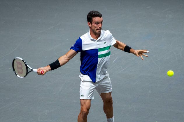 In Roberto BAUTISTA AGUT ESP , Felix AUGER ALIASSIME CAN vs ARoberto BAUTISTA AGUT ESP , TENNIS, bett1hulks Indoor, 2 semi-finals, 17 10 2020, GER, TENNIS, ATP TOUR, bett1hulks Indoor, 2 semi-finals, Felix AUGER ALIASSIME CAN vs ARoberto BAUTISTA AGUT ESP , 17 10 2020 COLOGNE Copyright: xEibnerxPressefotox xBenjaminxSOELZERx EP_BSO